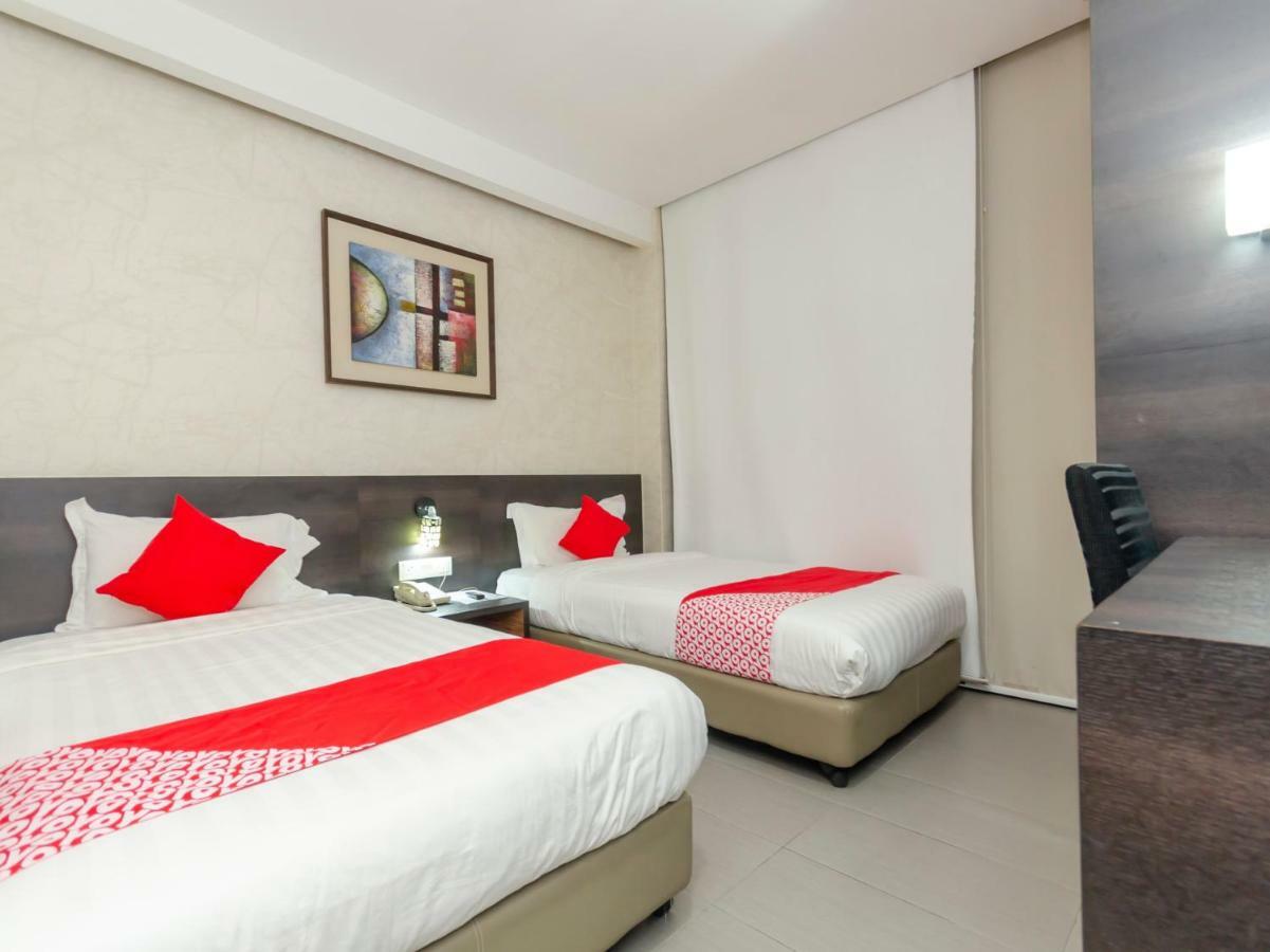 Oyo 1164 Hotel 906 Kota Laksamana Malacca Eksteriør bilde